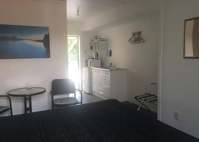 Harbour View Motel